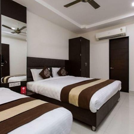 Hotel Maheshwari Avenue อุจเจน ภายนอก รูปภาพ